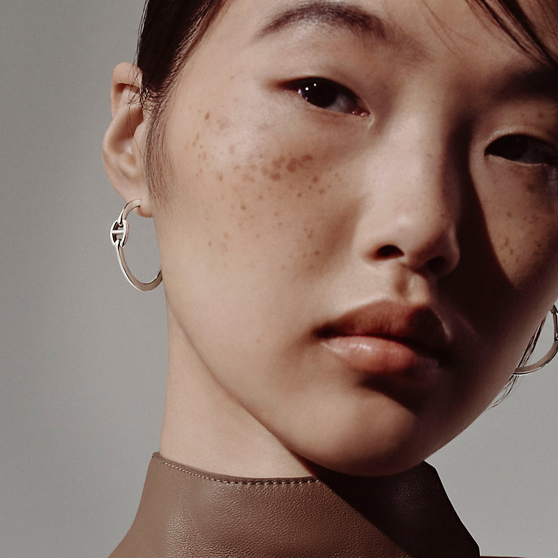 Chaine d'ancre Enchainee earrings, small model | Hermès